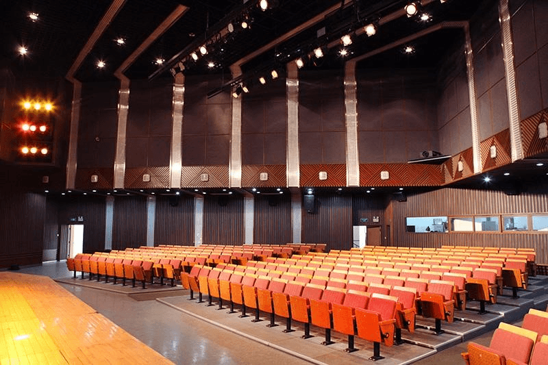 Alternate angle of the University Multipurpose Hall before renovation